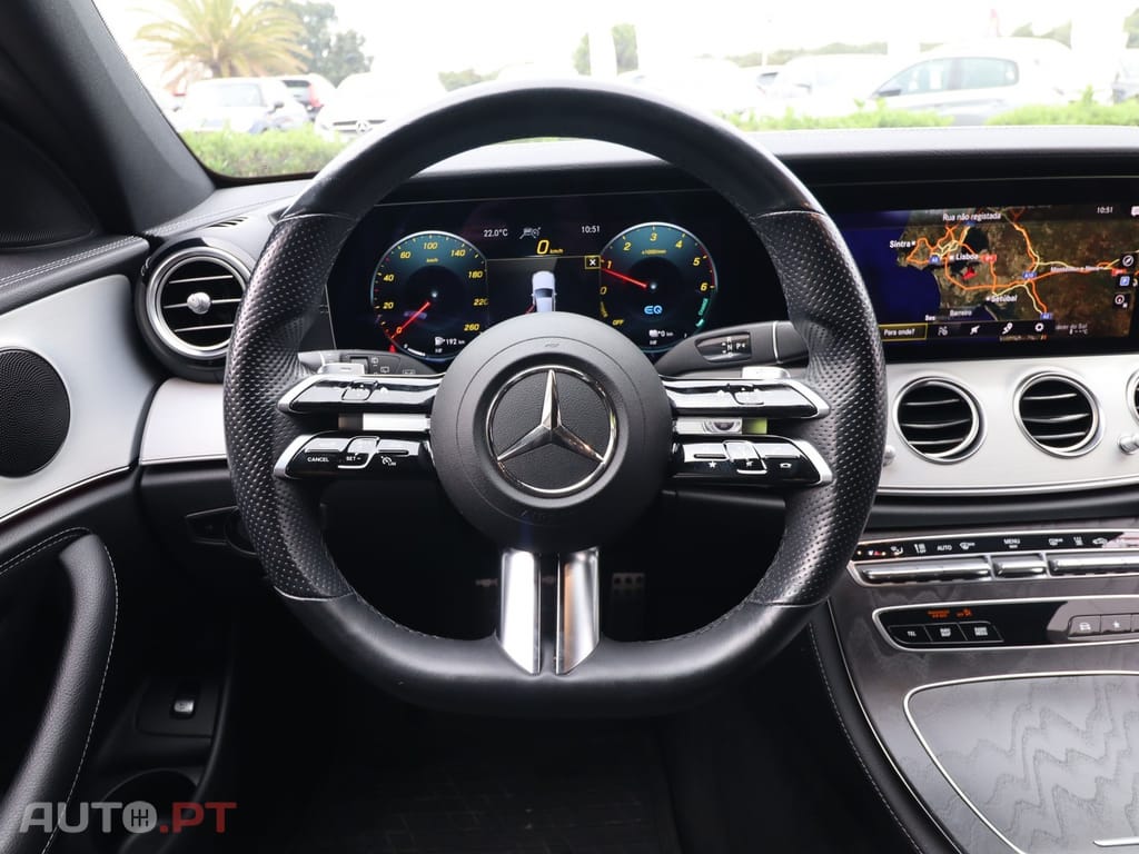 Mercedes-Benz E 300 AMG