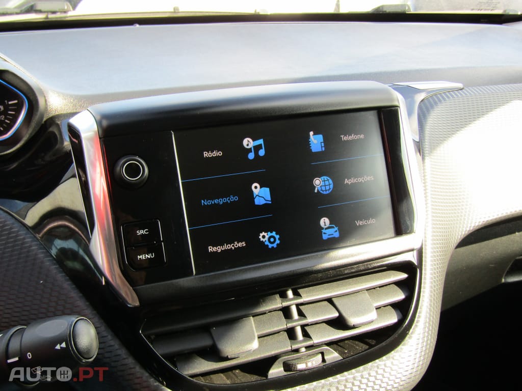Peugeot 2008 1.5 BlueHDi Allure