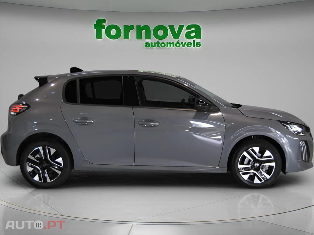 Peugeot 208 1.2 Hybrid Allure e-DCS6