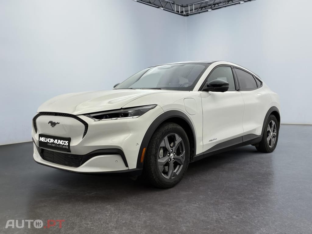 Ford Mustang Mach-E Standard Range