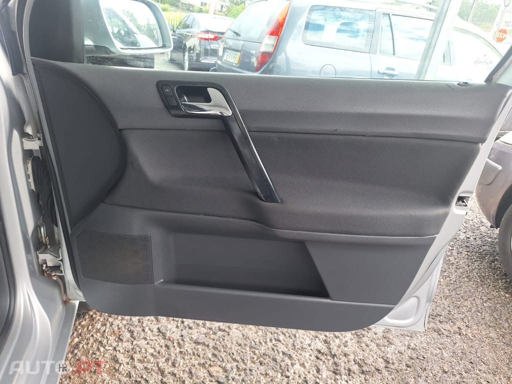 Volkswagen Polo 1.2 Confortline