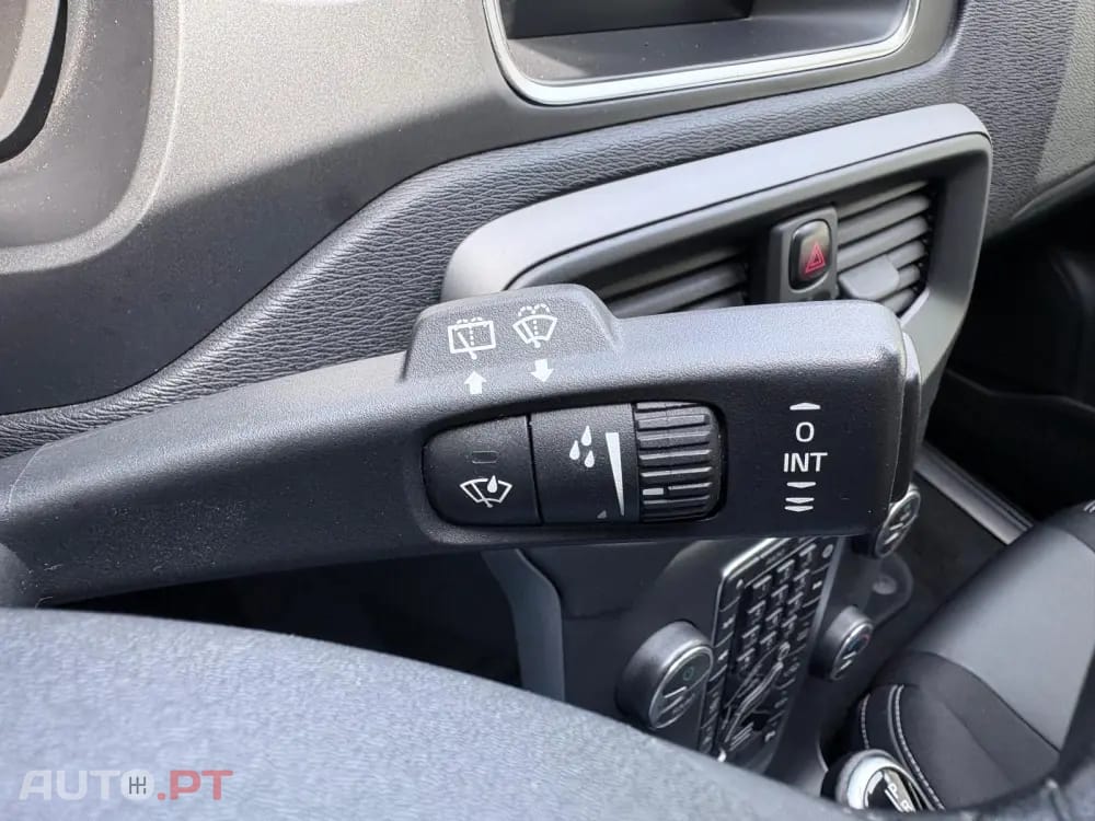 Volvo V40 1.5 T3 Sport Edition Plus Geartronic