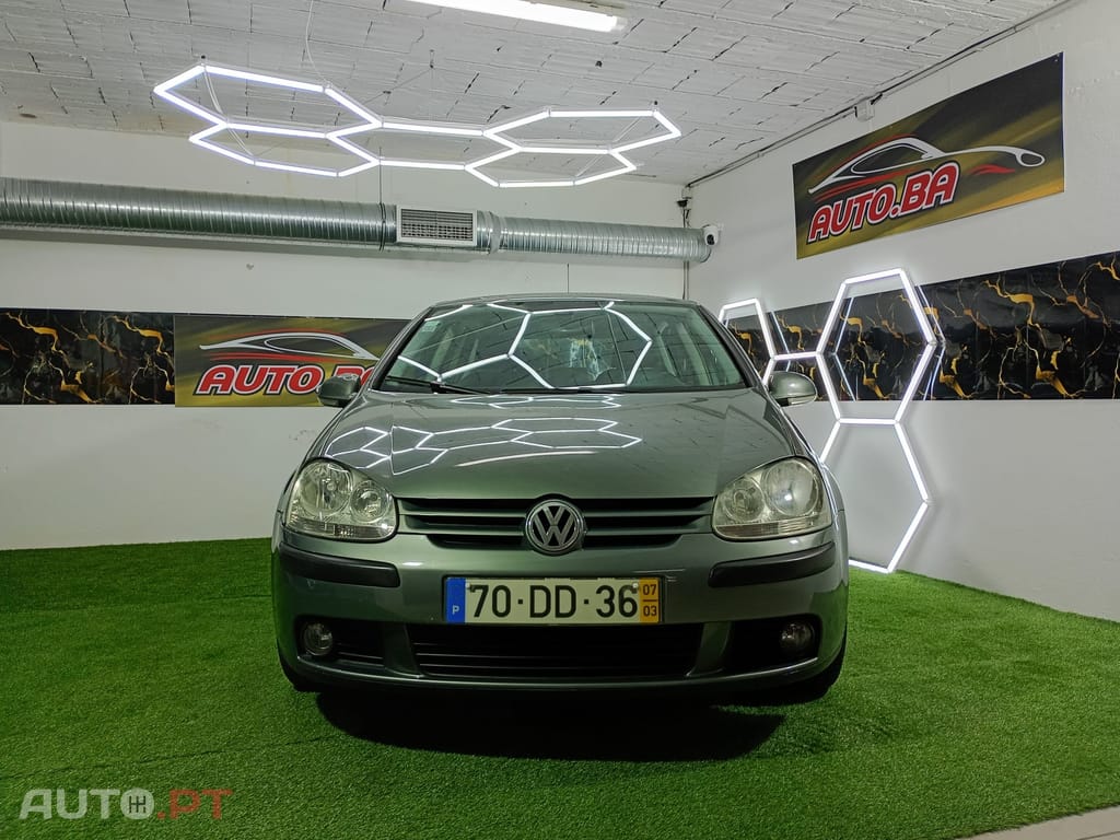 Volkswagen Golf 1.9 TDi 6V Confortline