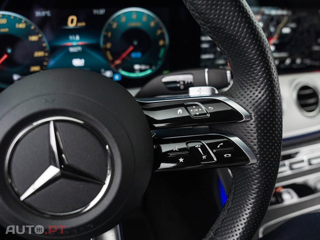 Mercedes-Benz E 300 e AMG Line