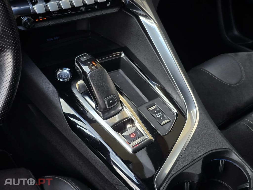 Peugeot 3008 1.5 BlueHDi GT Line J19 EAT8