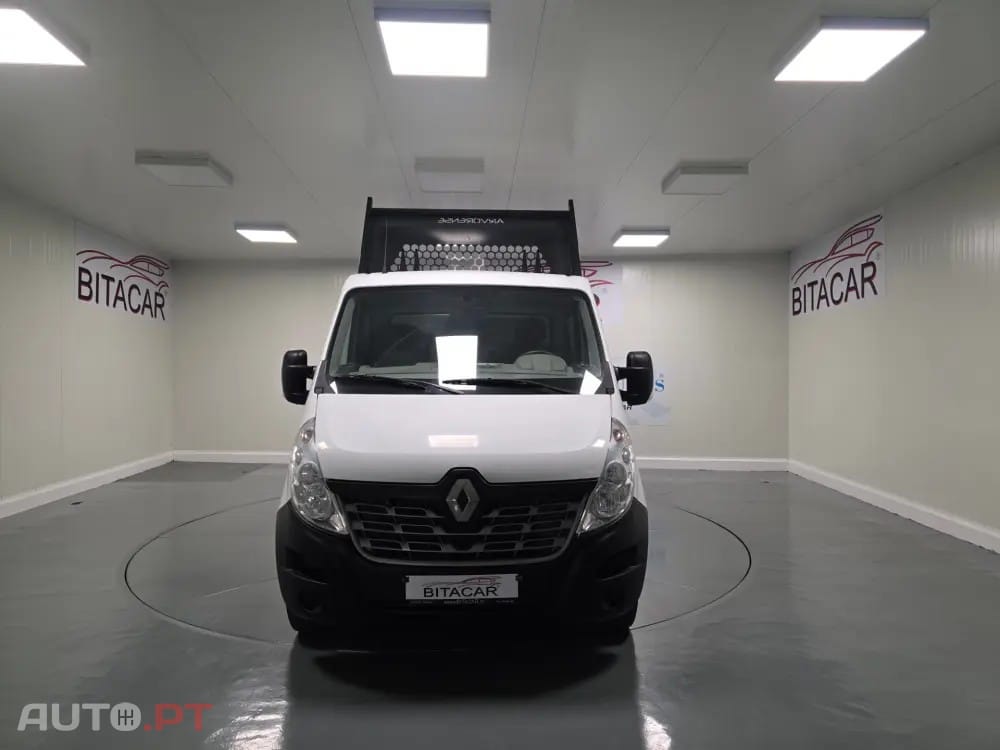 Renault Master 2.3 DCI 130CV BASCULANTE