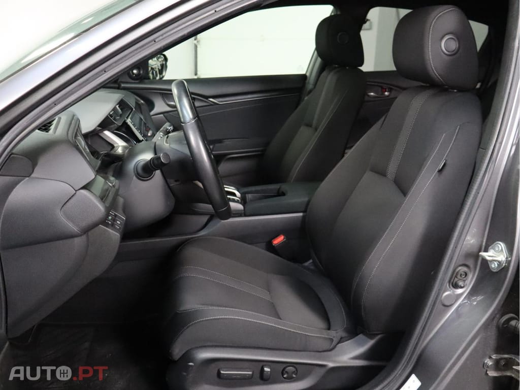 Honda Civic 1.0 i-VTEC Executive