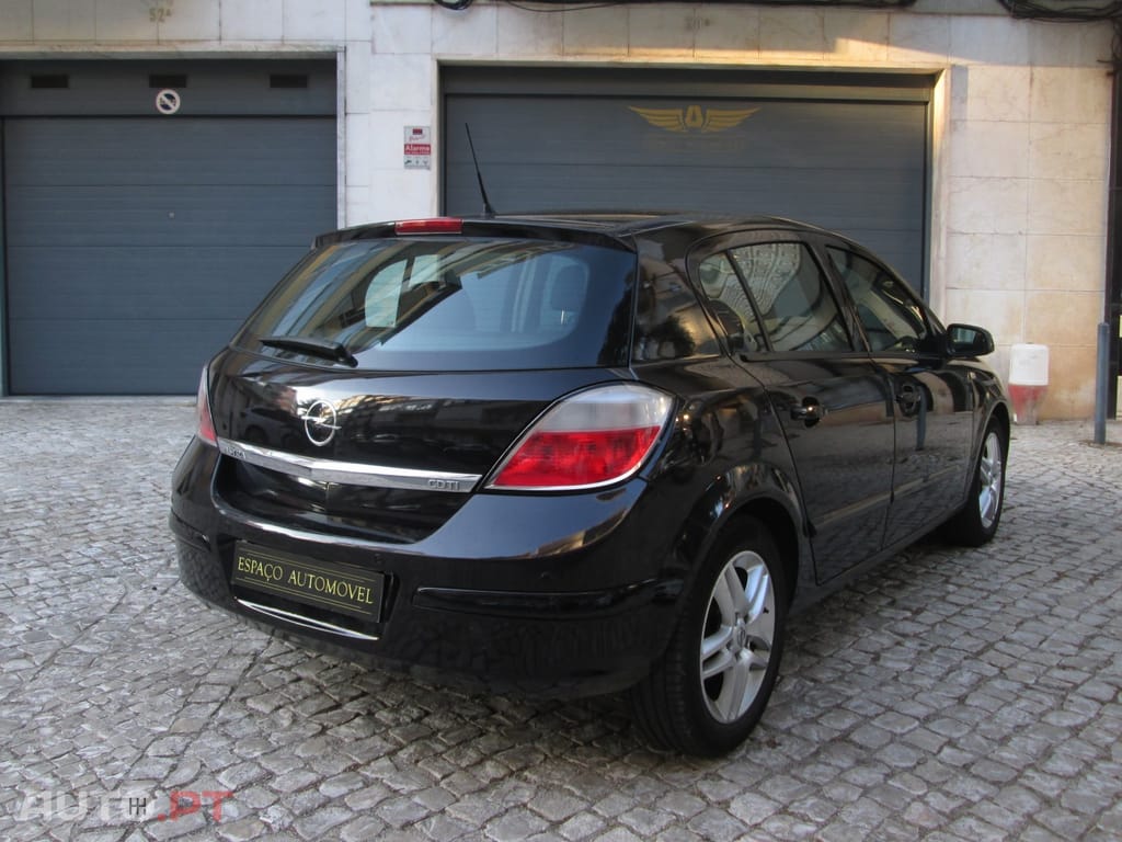Opel Astra 1.3 CDTi Cosmo