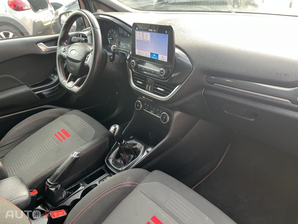 Ford Fiesta 1.0 EcoBoost ST-Line