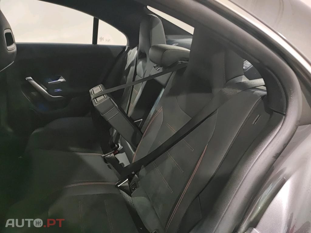 Mercedes-Benz CLA 250 e 8G-DCT AMG Line Advanced Plus