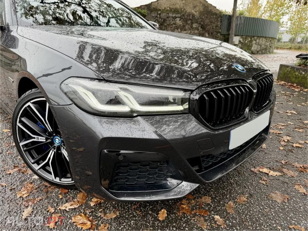 BMW 530 e Pack Desportivo M