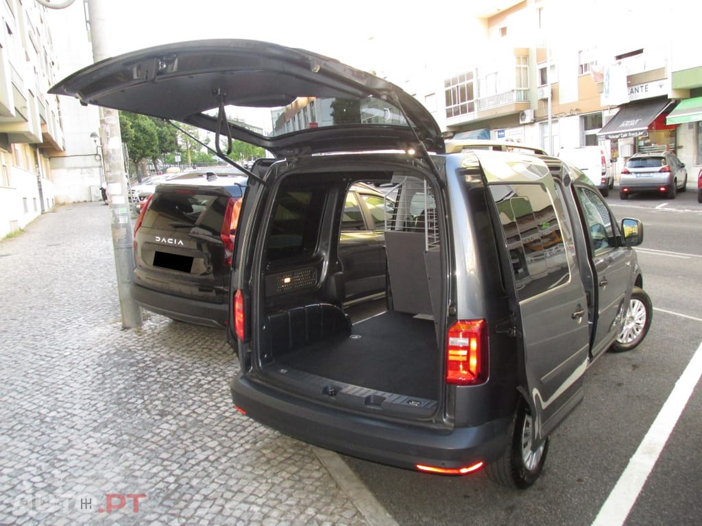 Volkswagen Caddy KingCab 2.0 TDI Business DSG