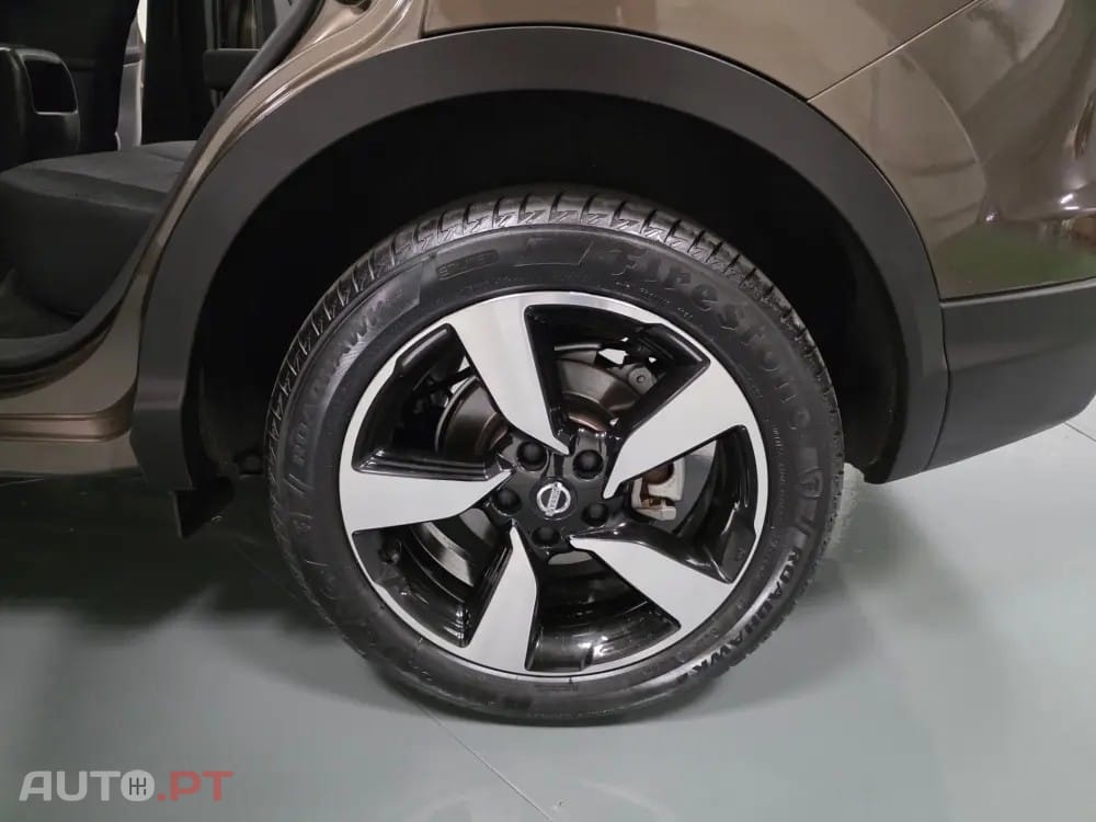 Nissan Qashqai 1.5 dCi N-Connecta Led