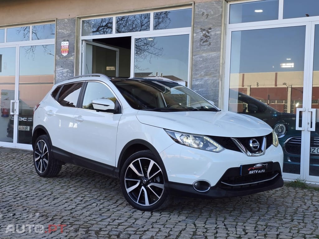 Nissan Qashqai 1.5 dCi N-Connecta 18