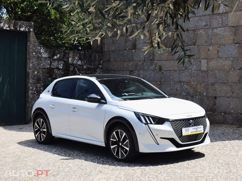 Peugeot E-208 50 kWh GT Line