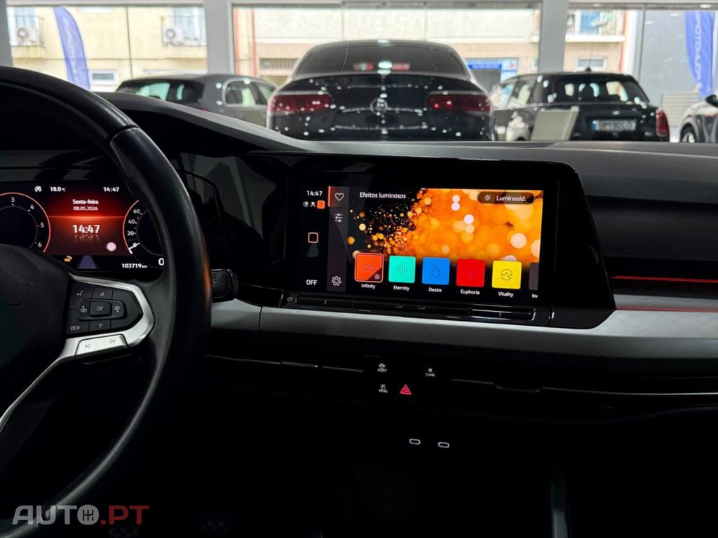 Volkswagen Golf 2.0 TDI Conceptline