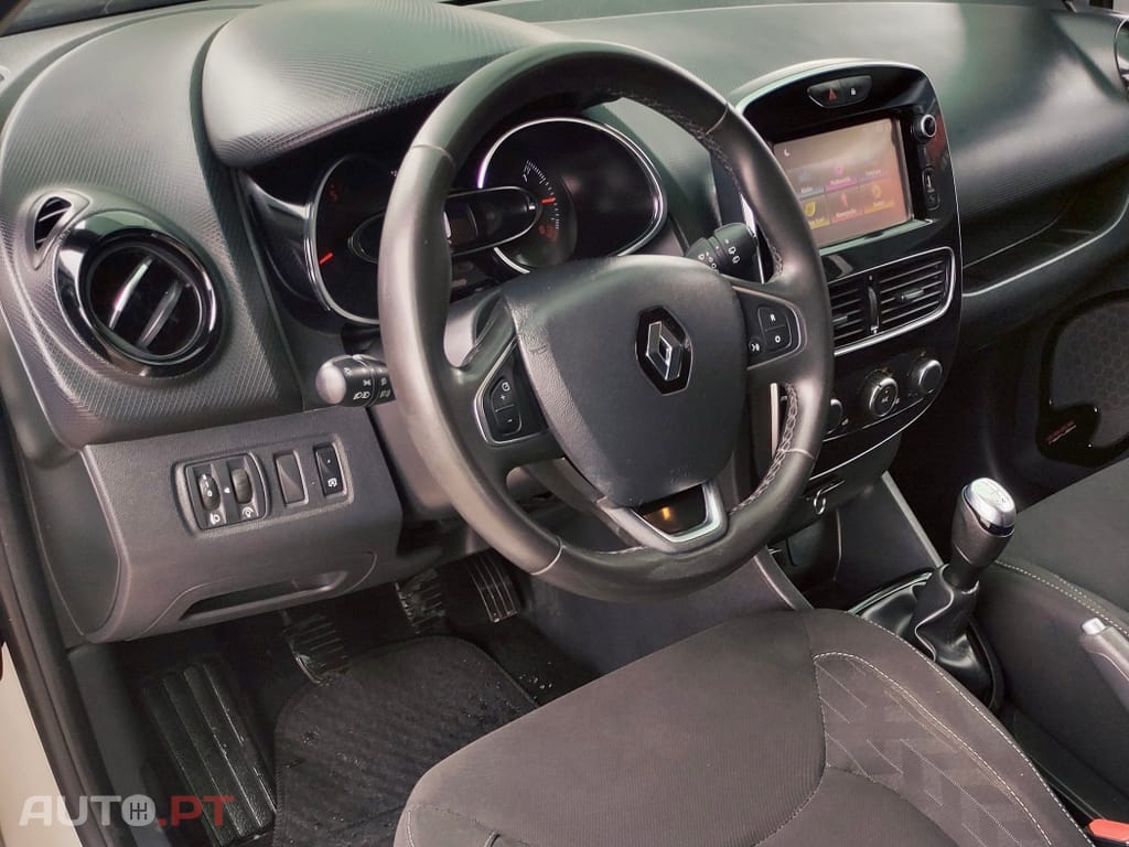 Renault Clio Sport Tourer 1.5 dCi Limited