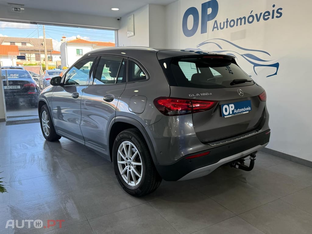 Mercedes-Benz GLA 180 d Style