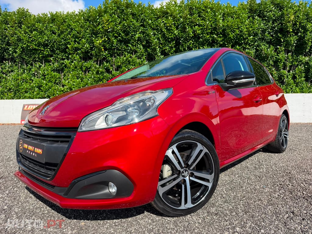 Peugeot 208 1.2 PureTech GT Line