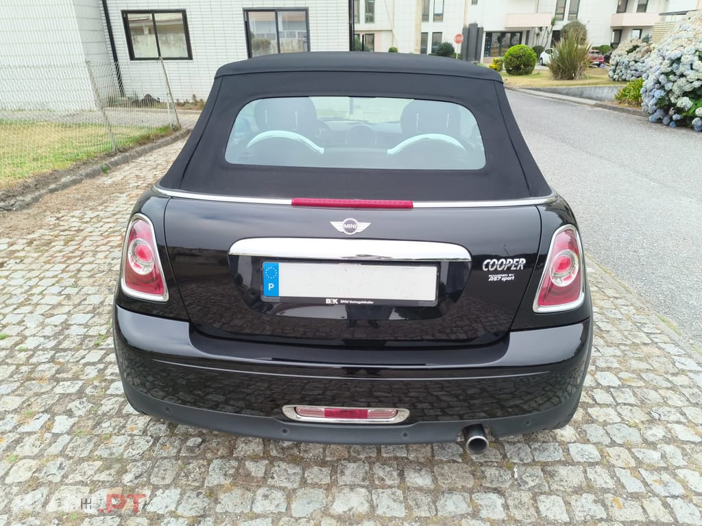 MINI Cooper R57 2015