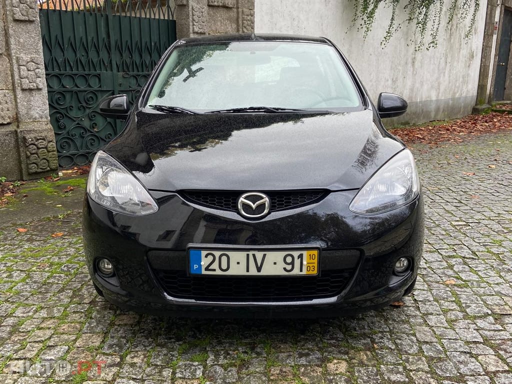Mazda 2 1.3 MZR Comfort 5 Portas