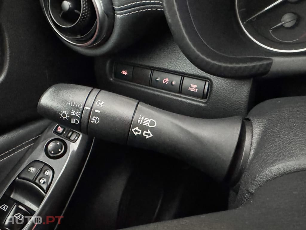 Nissan Juke 1.0 DIG-T N-Design C.Two Tone S.