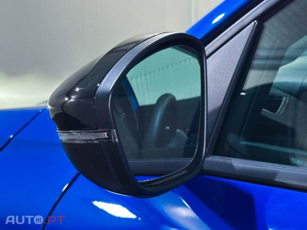 Peugeot 208 1.2 Hybrid Allure e-DCS6