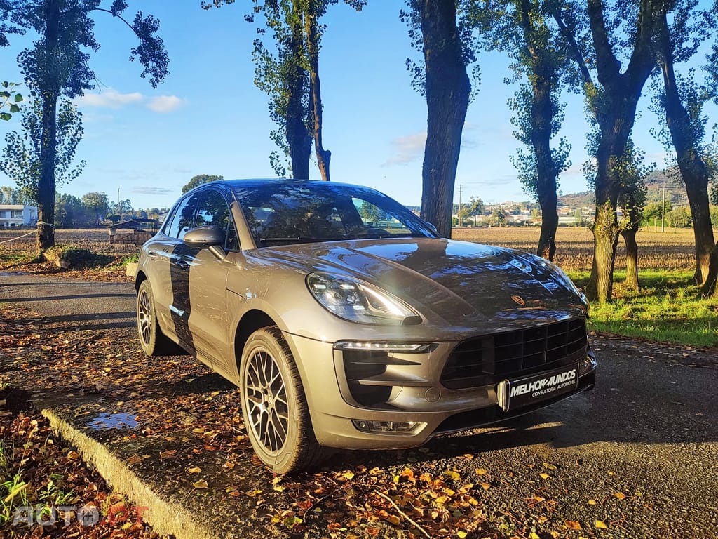 Porsche Macan PDK