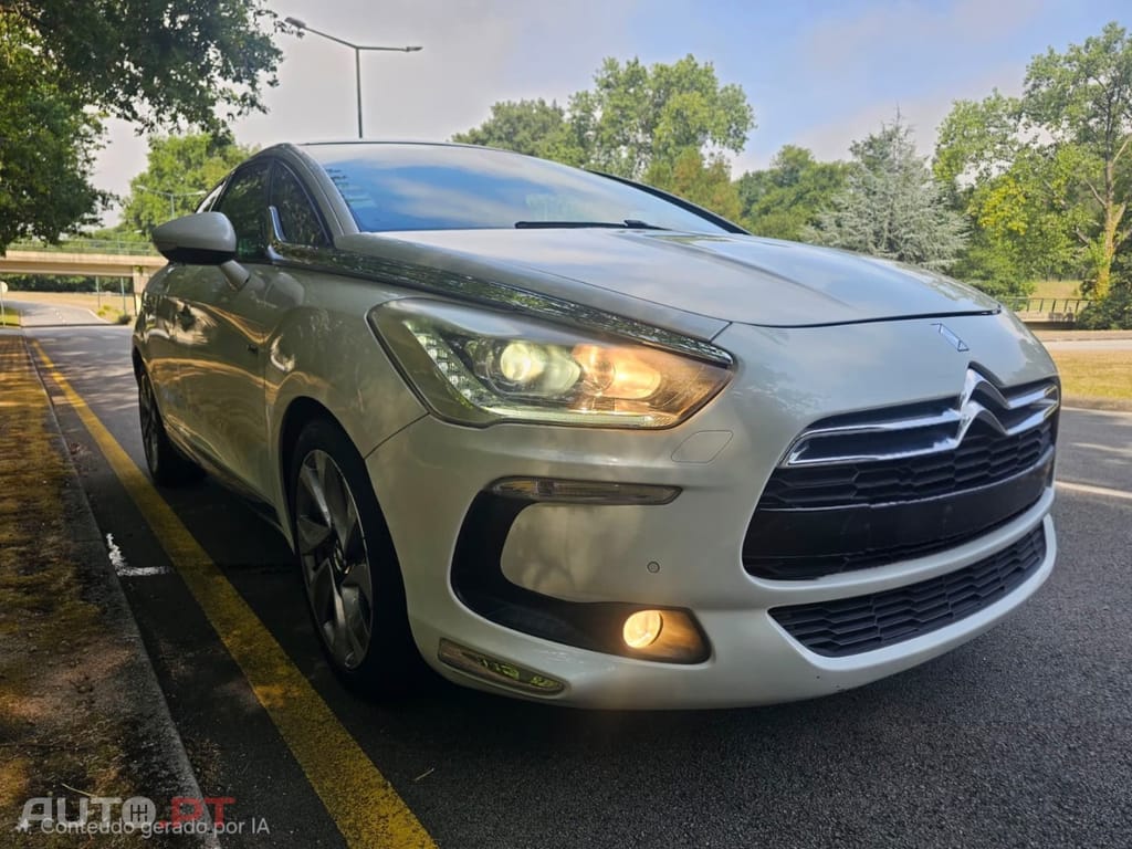 Citroen DS5 2.0 HDi Hybrid4 Sport Chic CMP6