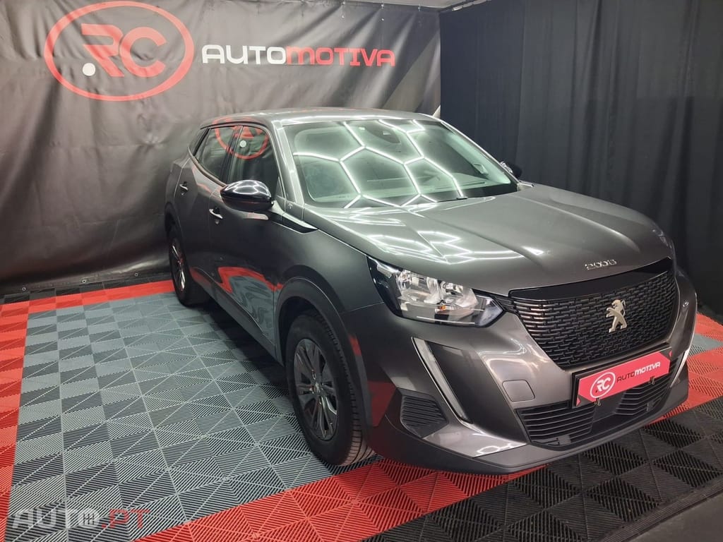 Peugeot 2008 1.2 PureTech Active Pack