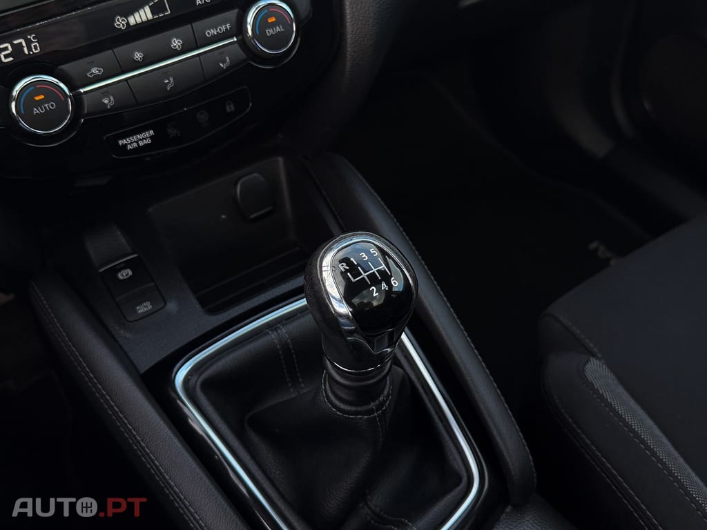 Nissan Qashqai 1.5 dCi N-Connecta