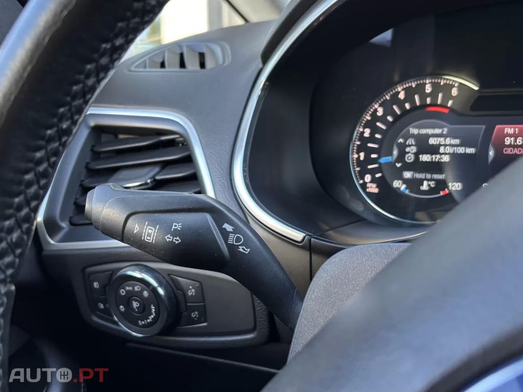 Ford S-Max 2.0 TDCi Titanium