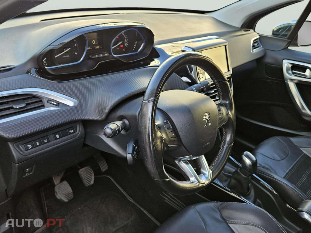 Peugeot 2008 1.6 e-HDi Allure