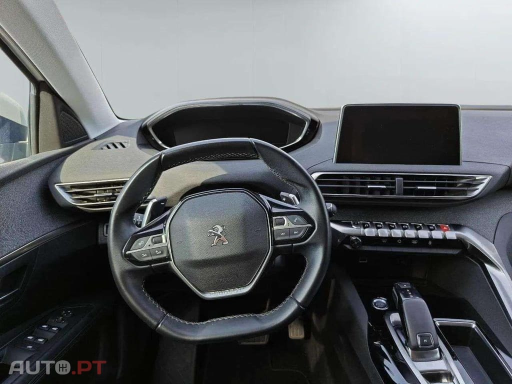 Peugeot 3008 1.5 BlueHdi EAT8 Allure