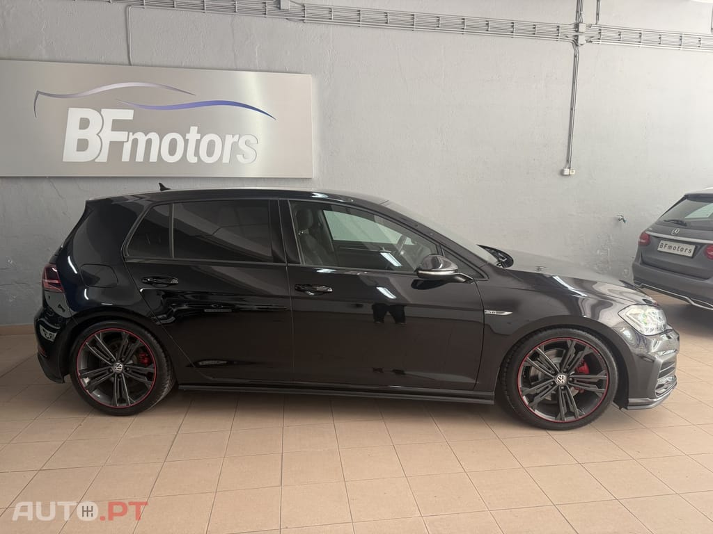 Volkswagen Golf 2.0 TDi GTD — fotografia 6