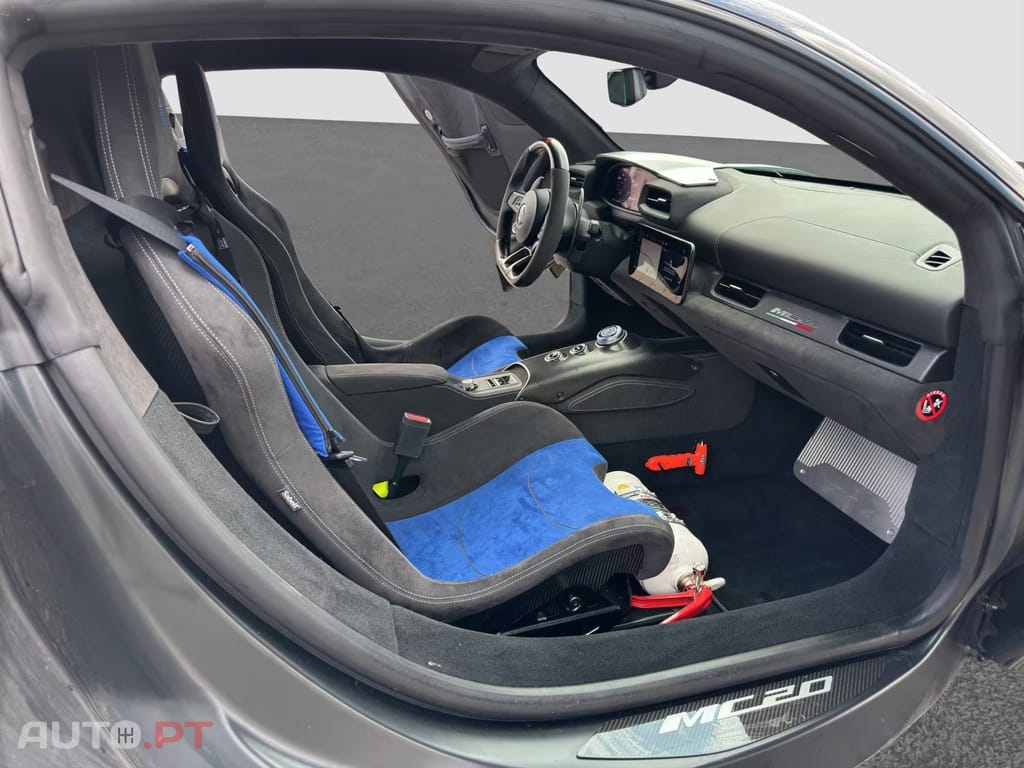 Maserati MC20 Standard