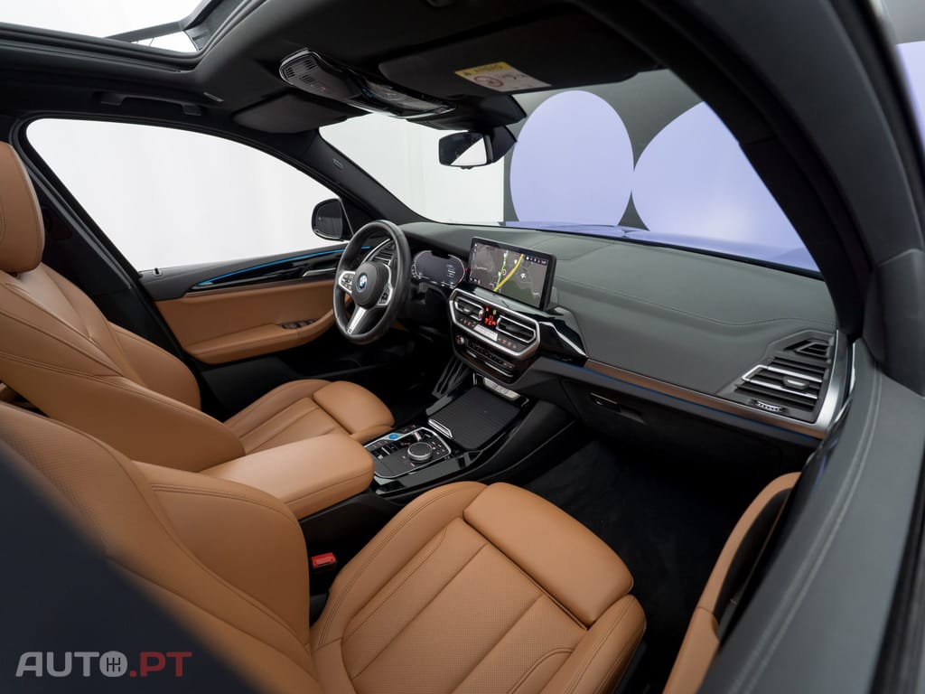 BMW iX3 M Sport Inspiring