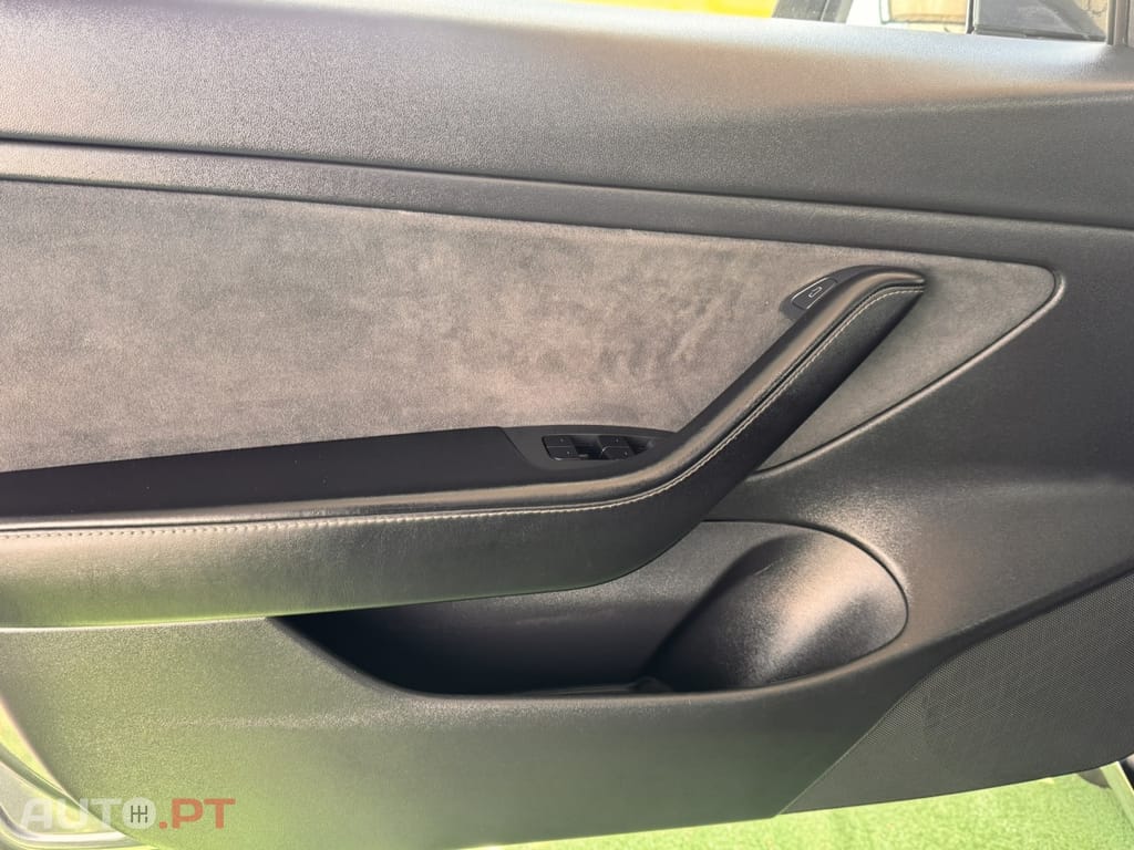 Tesla Model 3 Standard RWD Plus