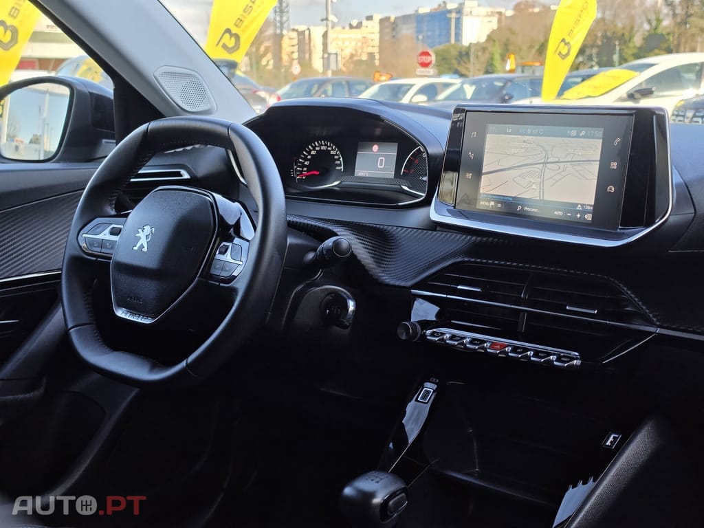 Peugeot 2008 PureTech 100 Style