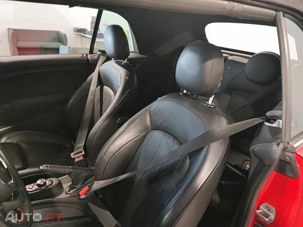 MINI Cabrio Cooper