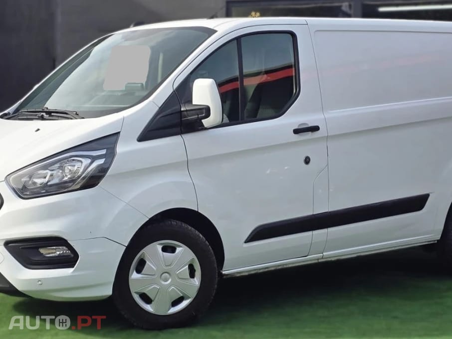 Ford Transit Custom FOURGON 280 L1 H1 2.0 ECOBLUE