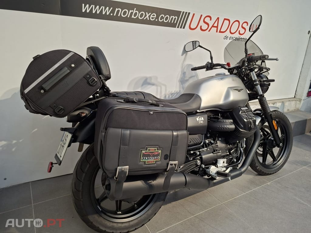 Motoguzzi V7 Stone