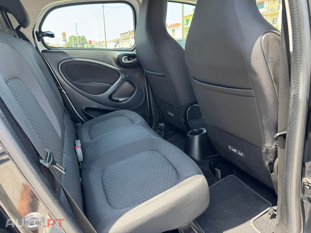 Smart ForFour Electric Drive Passion