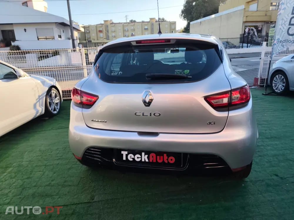 Renault Clio 1.5 dCi Dynamique S 82g
