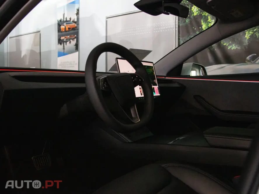 Tesla Model 3 Tração Traseira Premium