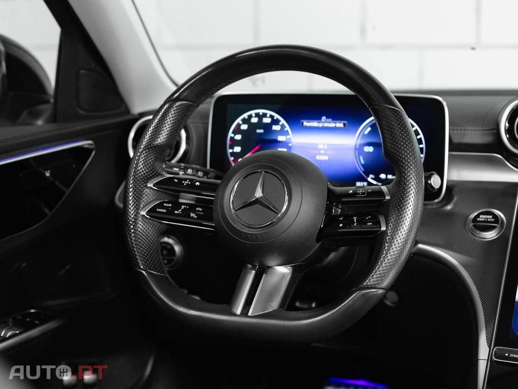 Mercedes-Benz C 300 e AMG Line