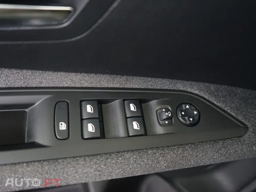 Peugeot 3008 1.5 BlueHDi Allure