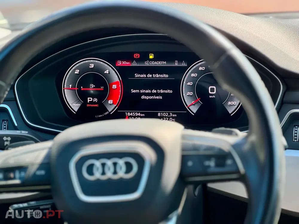 Audi A4 2.0 TDI multitronic Business Line