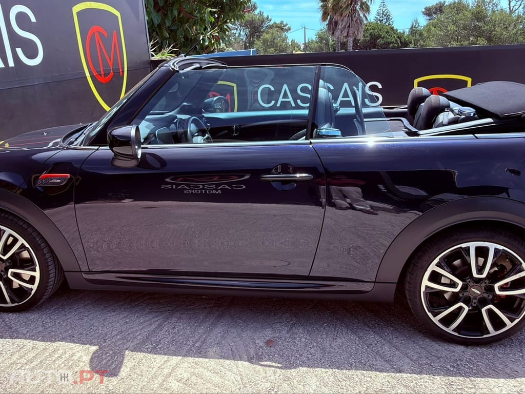 MINI Cabrio John Cooper Works Auto Desportiva