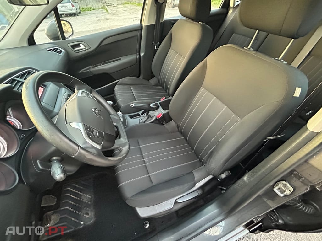 Citroen C4 1.2 puretech Live